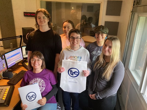 radio students